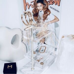 THE M JEWELERS Thick Hoop Earrings